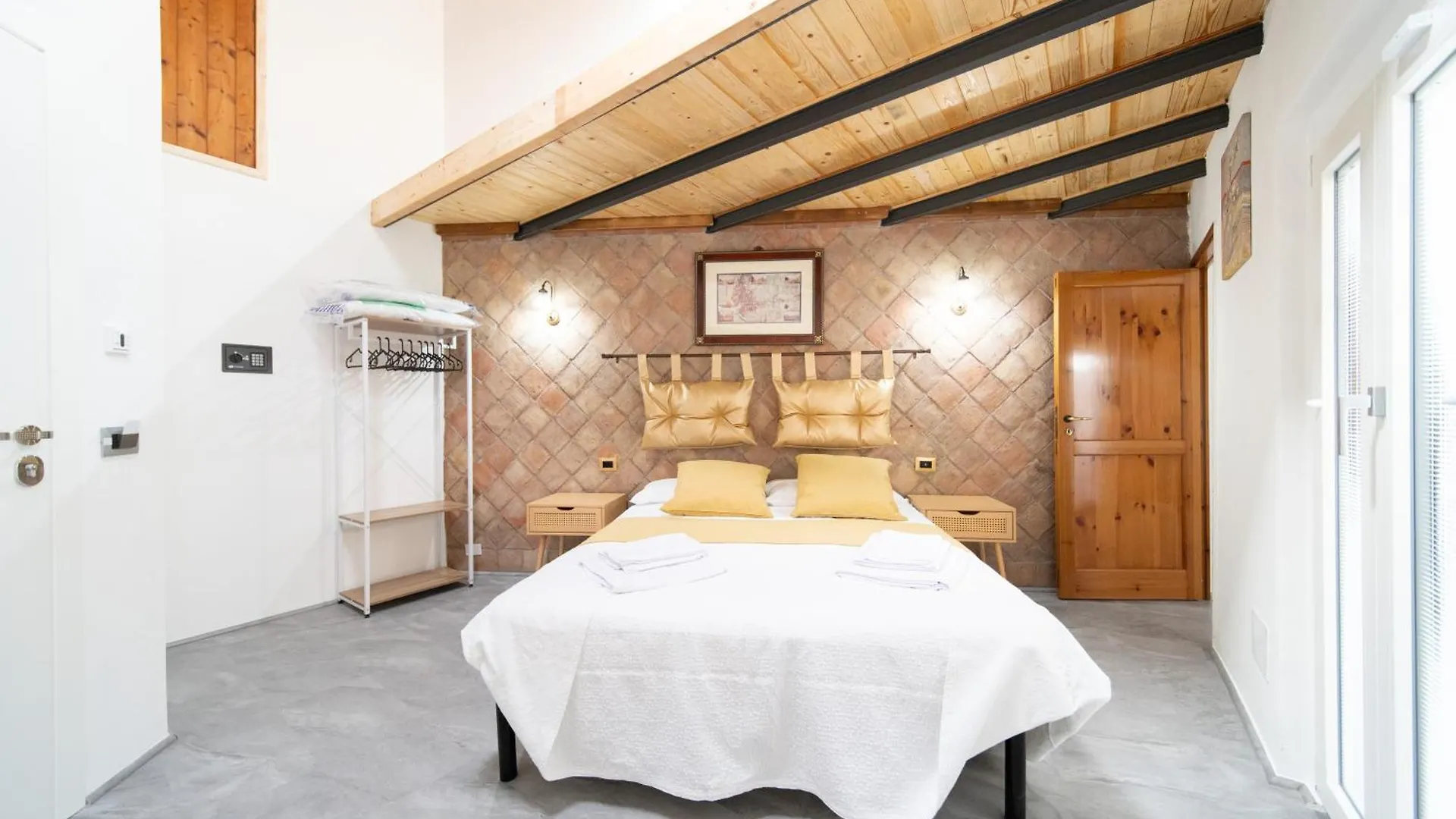 Apartment Volcano'S Suite - Mandorlo - The First Eco - Chic Suite In Sicily Catania